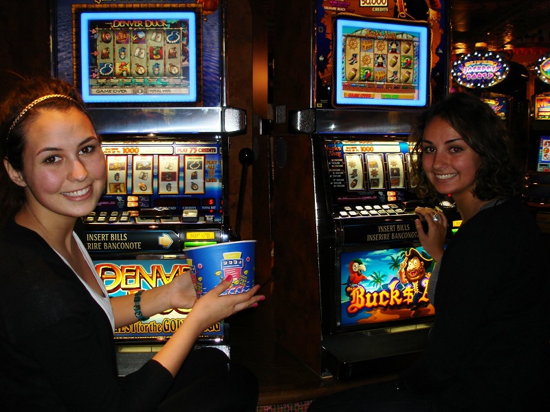 Some of the Best Slot Games and Casino Games Offered in the Online Casinos